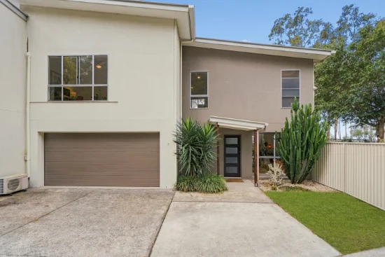 3/1 Aspect Place, Pacific Pines, Qld 4211