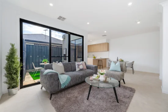 3/18 & 4/18 Dauntless Street, Hillcrest, SA 5086