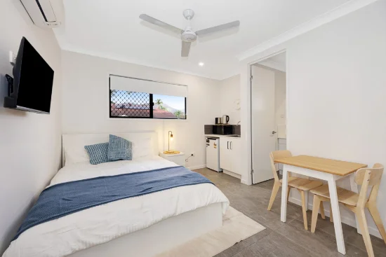 3/252 Pinnacle Drive, Rasmussen QLD 4815-Image
