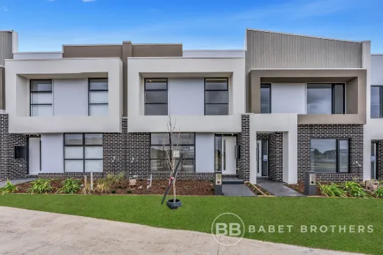 3/44 Maywood Road, Manor Lakes, Vic 3024