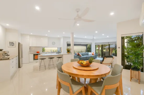 3/67 Stapylton Street, Coolangatta, Qld 4225-Image
