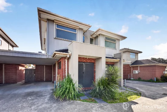 3/71-73 Station Road, Deer Park, Vic 3023