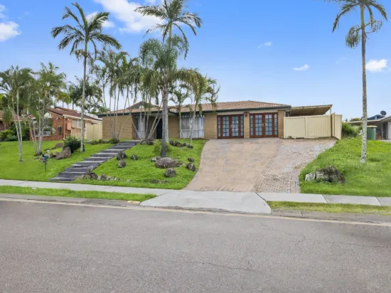 3 Adaminaby Drive, Helensvale, Qld 4212