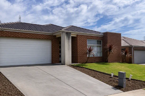 3 Albert Circuit, Pakenham, Vic 3810