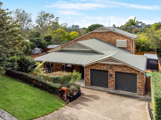 3 Allambi Court, Corinda, Qld 4075
