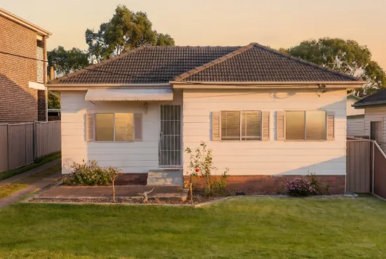 3 Angle Road, Leumeah, NSW 2560