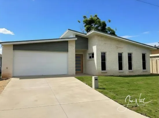 3 Anthony Street, Victoria Point, Qld 4165