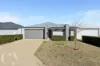 3 Aquamarine Parade, Treeby, WA 6164