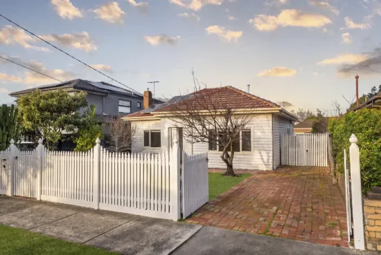 3 Avondale Road, Preston, Vic 3072