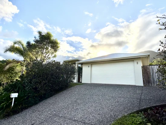 3 Badine Street, Caravonica, Qld 4878