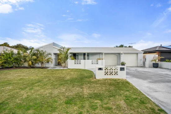 3 Barbados Close, Safety Bay, WA 6169