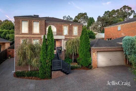 3 Barnsdale Way, Ringwood North, Vic 3134