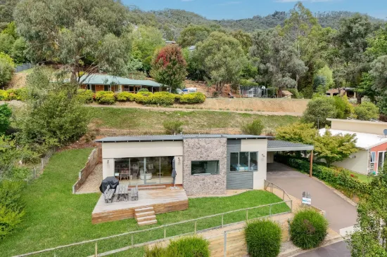 3 Blue Wren Close, Bright, Vic 3741