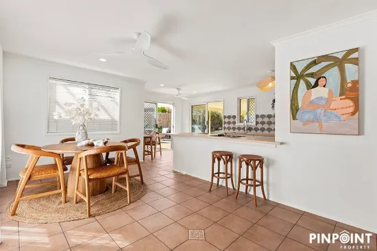3 Border Street, Glenella, Qld 4740