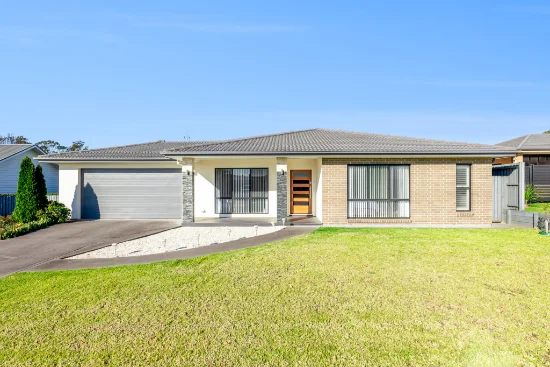 3 Braemar Drive, Moruya, NSW 2537