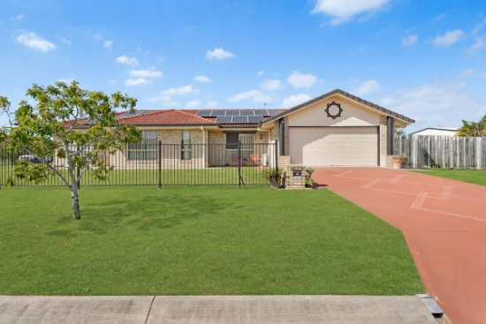 3 Bronton Way, Point Vernon, Qld 4655