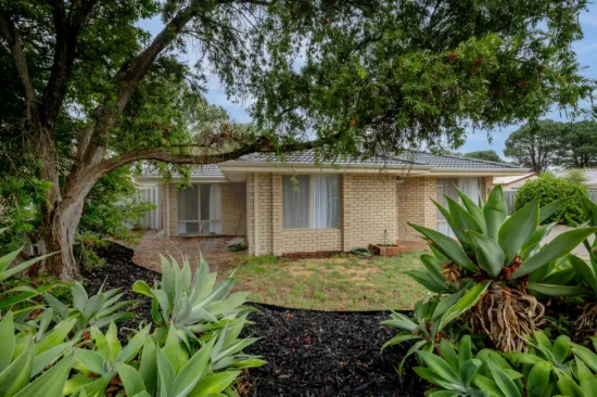 3 Bunderra Close, Karawara, WA 6152