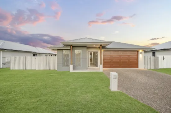 3 Cabras Street, Burdell, Qld 4818
