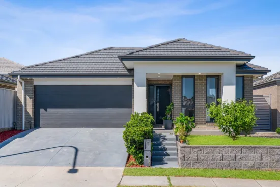 3 Cain Avenue, Gregory Hills, NSW 2557