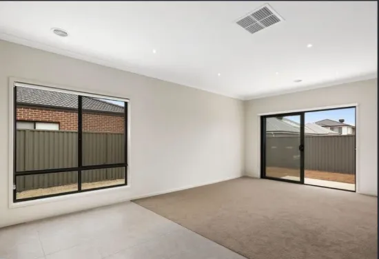 3 CAITLIN STREET, Lara, Vic 3212