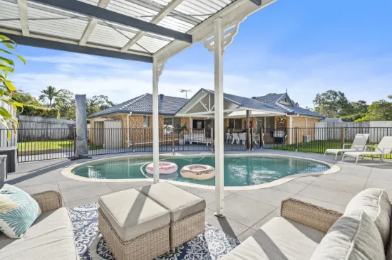 3 Carisbrooke Court, Birkdale, Qld 4159