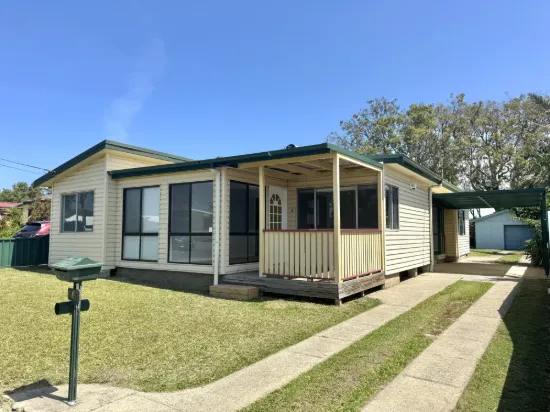 3 Carlton Crescent, Culburra Beach, NSW 2540