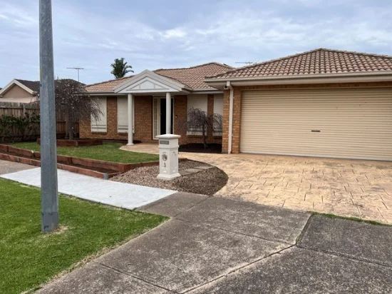 3 Chesterton Road, Altona Meadows, Vic 3028 - For Rent
