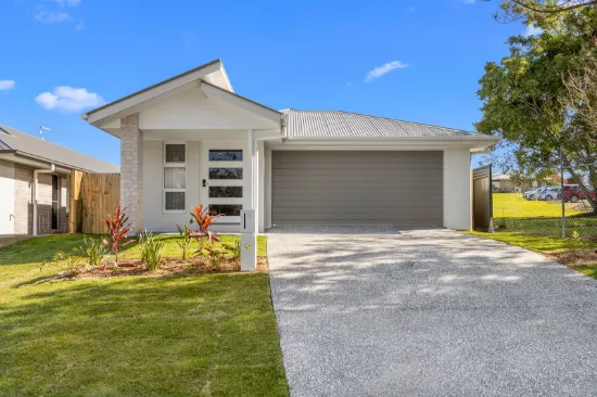 3 Clay Gully Road, Victoria Point, Qld 4165