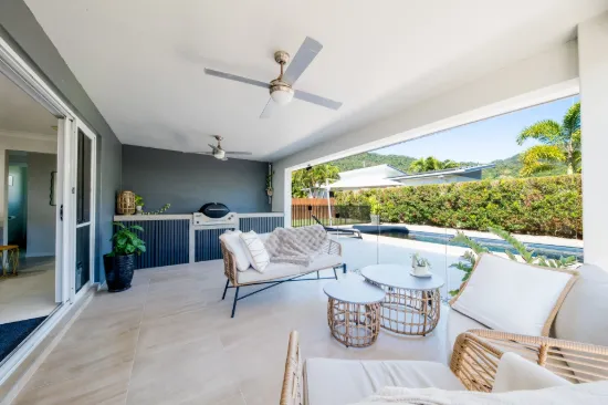 3 Corrimandle Grove, Cannonvale, Qld 4802