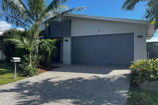 3 Crater Elbow, Mount Peter, Qld 4869