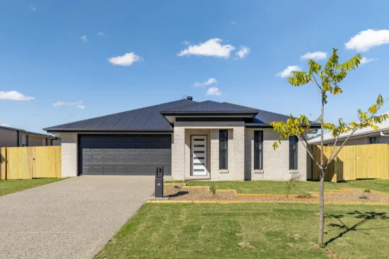 3 Cudgerie St, Wondunna, Qld 4655