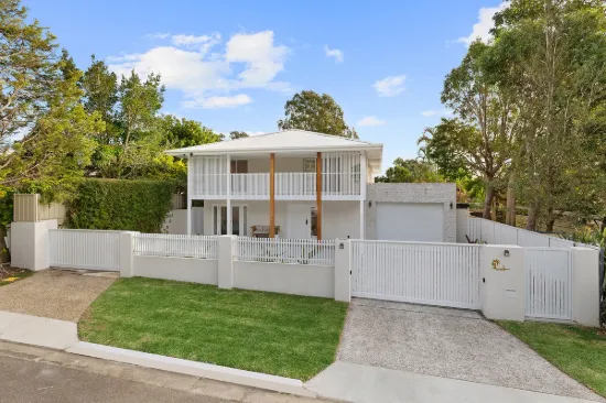 3 Dolphin Street, Thorneside, Qld 4158