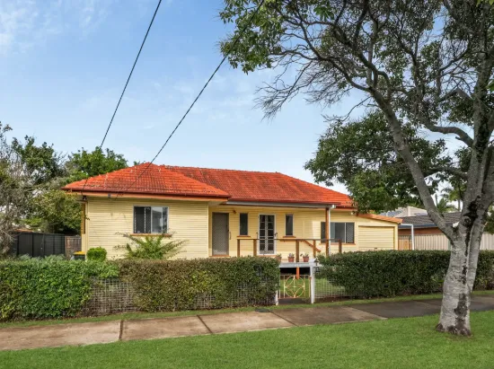 3 Dunns Terrace, Scarborough, Qld 4020