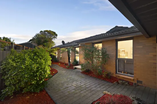 3 Emora Court, Frankston, Vic 3199