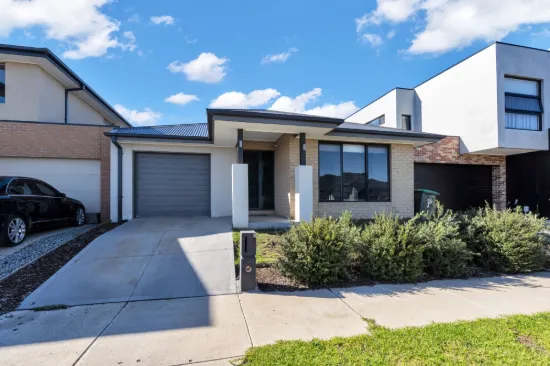 3 Falu Parade, Tarneit, Vic 3029