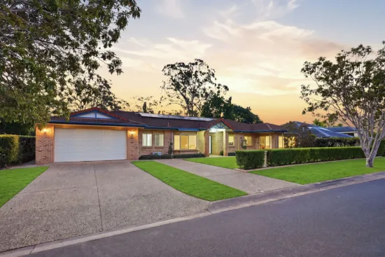 3 Forest Drive, Elanora, Qld 4221