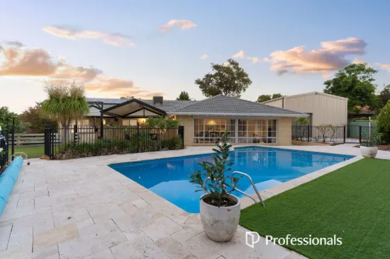 3 Godwin Street, Lesmurdie, WA 6076