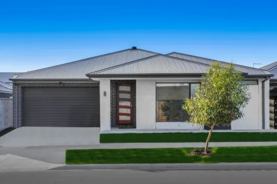 3 Gould Crescent, Mickleham, Vic 3064