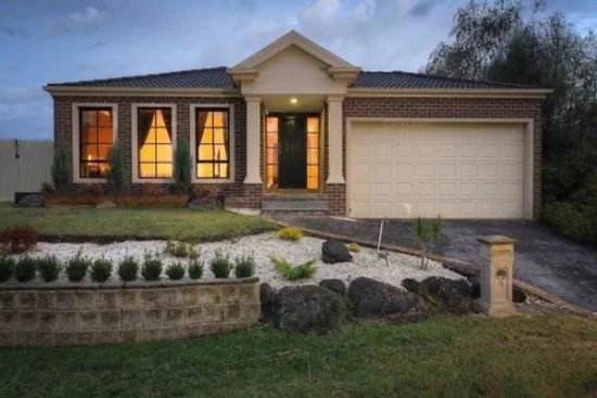 3 Grove Gardens, Berwick, Vic 3806