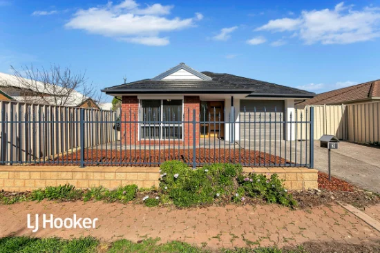 3 Hampton Drive, Oakden, SA 5086