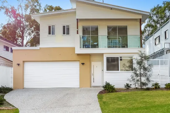 3 Hillsea Court, Arundel, Qld 4214