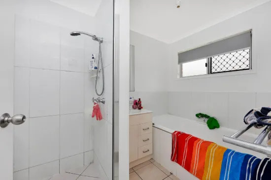 3 Hinkler Avenue, Bundaberg North QLD 4670-Image