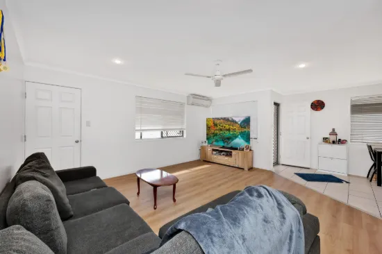 3 Hinkler Avenue, Bundaberg North QLD 4670-Image