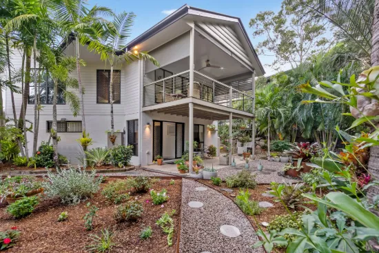 3 Honeybee Place, Upper Kedron, Qld 4055