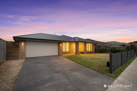 3 Hudson Avenue, Lang Lang, Vic 3984