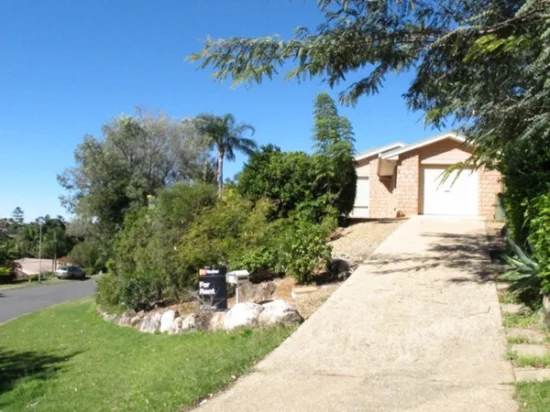 3 Jancoon Court, Carrara, Qld 4211 - For Rent