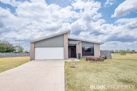 3 Jarrott Street, Blackwater, Qld 4717