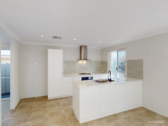 3 Jonzac View, Alkimos, WA 6038