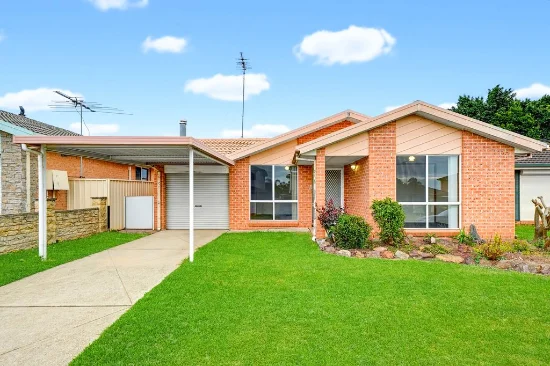 3 Kalindi Place, St Clair, NSW 2759