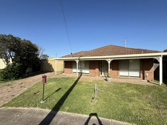 3 Karen Place, St Albans, Vic 3021 - For Rent